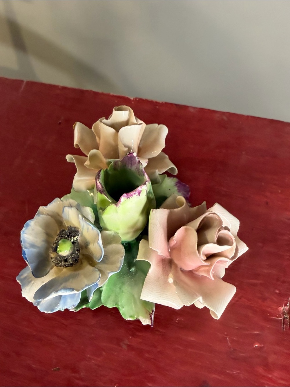 VTG Capodimonte Porcelain Floral Accent Sculpture in Pink, Cream & Green